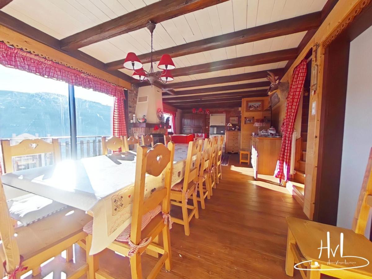 Chalet Les Trois Vallees Villa ลาแบรส ภายนอก รูปภาพ